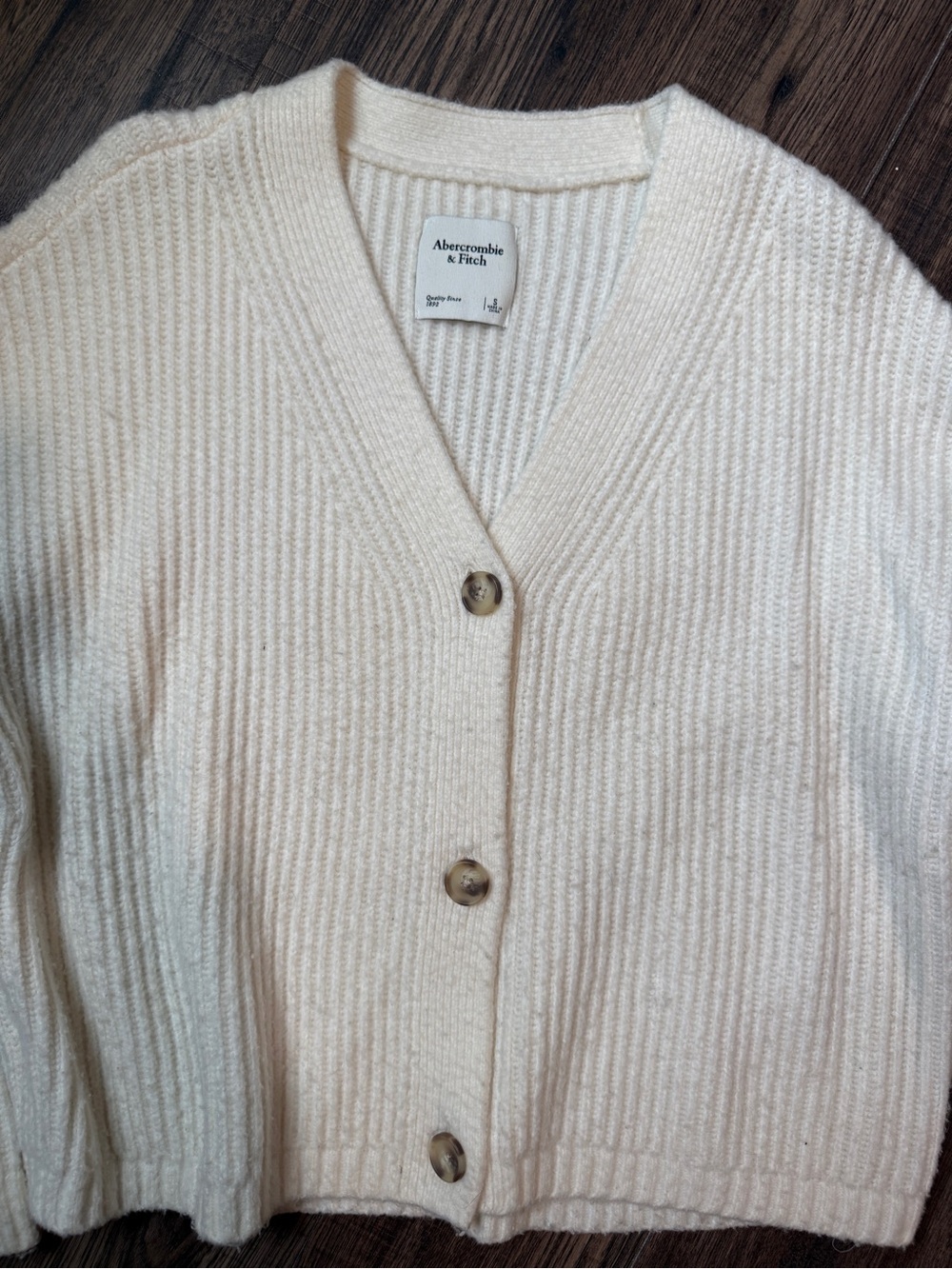 Abercrombie & Fitch Cream Ribbed V-Neck Button Cardigan - Picture 4 of 4